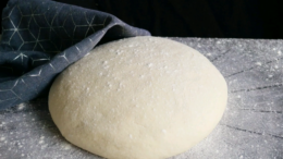 Frische hefe oder trockenhefe für pizzateig