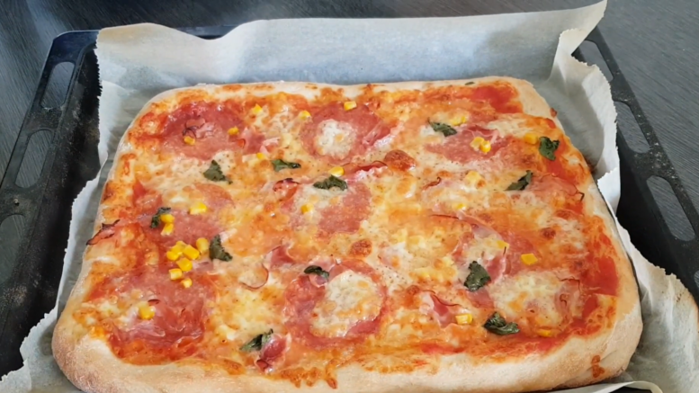 Blech pizzateig mit trockenhefe